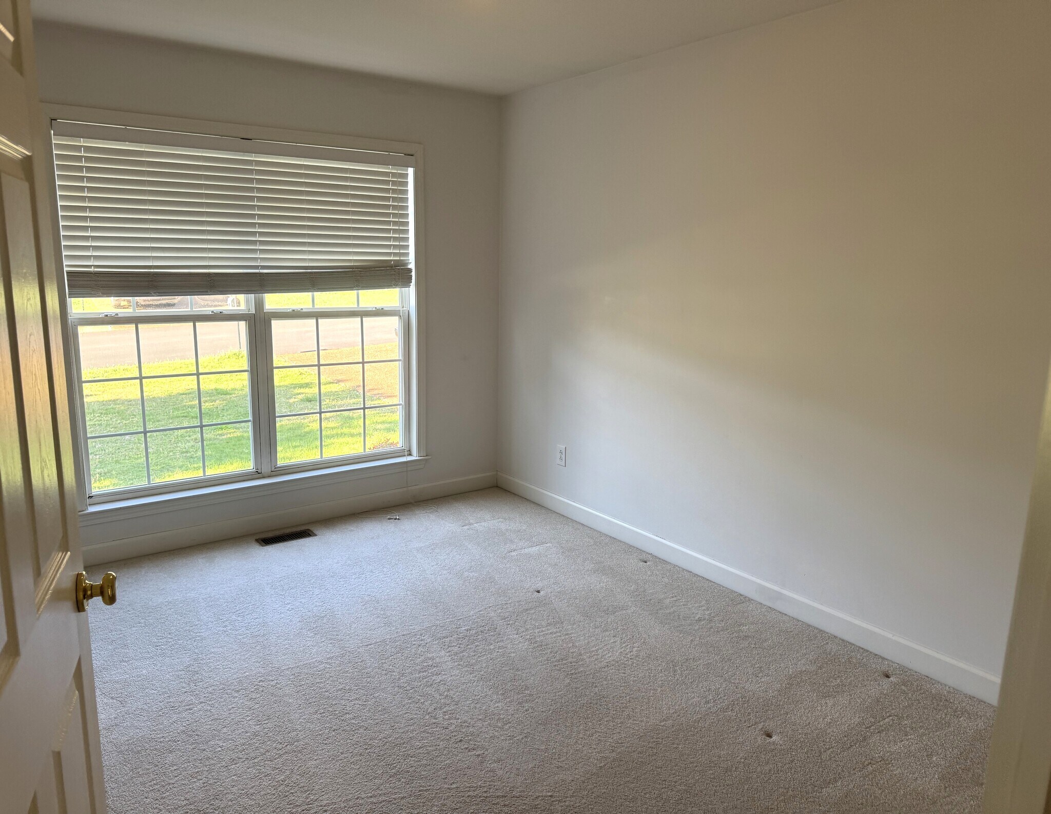 Building Photo - 1704 Tellico Dr