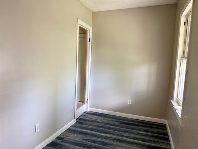 Building Photo - 1 Champeney Terrace
