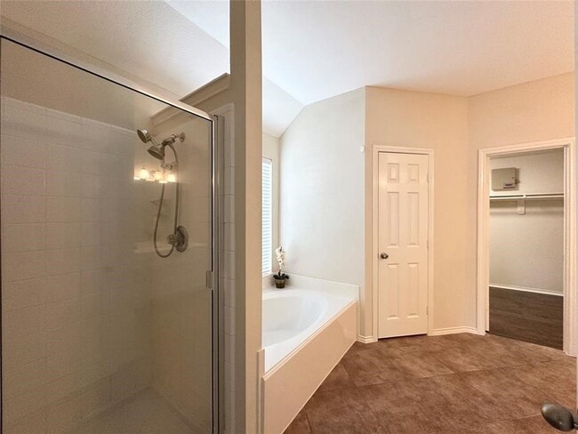 Building Photo - 1707 Magnolia Lake Ln