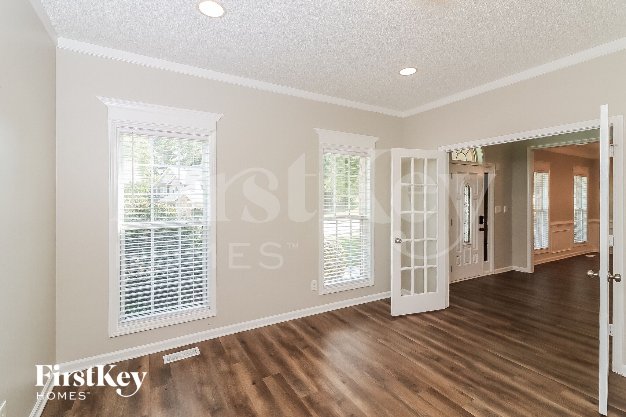 Building Photo - 326 Hambrick Park