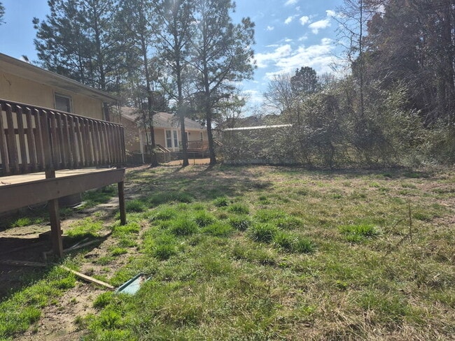 Building Photo - 6439 Green Meadow Rd