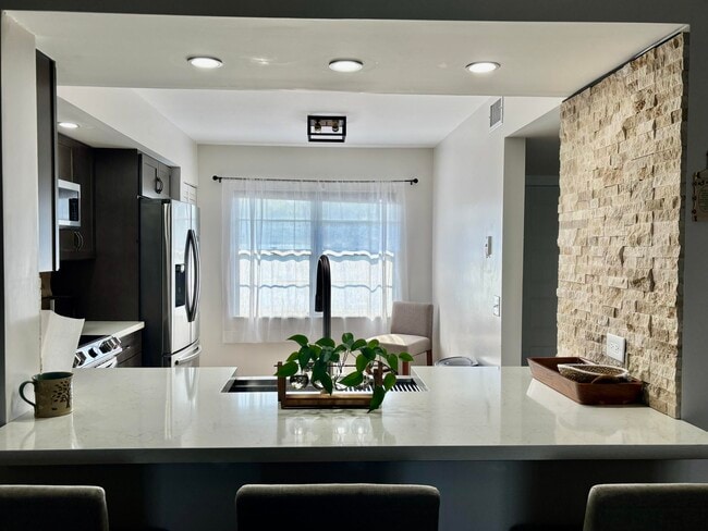 Building Photo - 1501 SW 134th Way