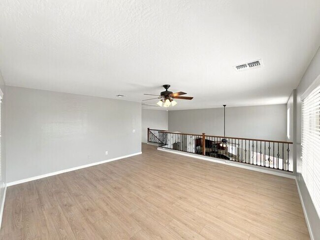 Building Photo - Gilbert 5-Bedroom Home with Pool, Loft & Primary Suite Downstairs – Minutes from Gilbert Regional...