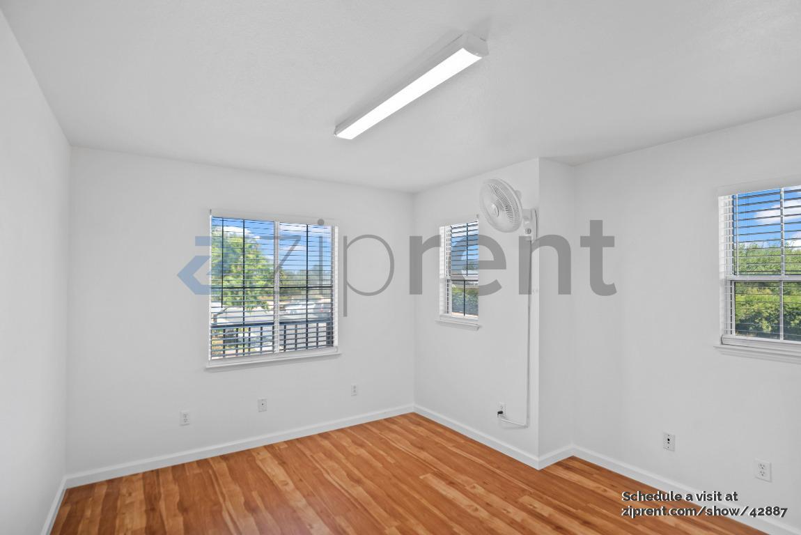 Building Photo - 350 Sutterwind Dr
