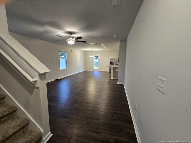 Building Photo - 216 Melbourne Dr