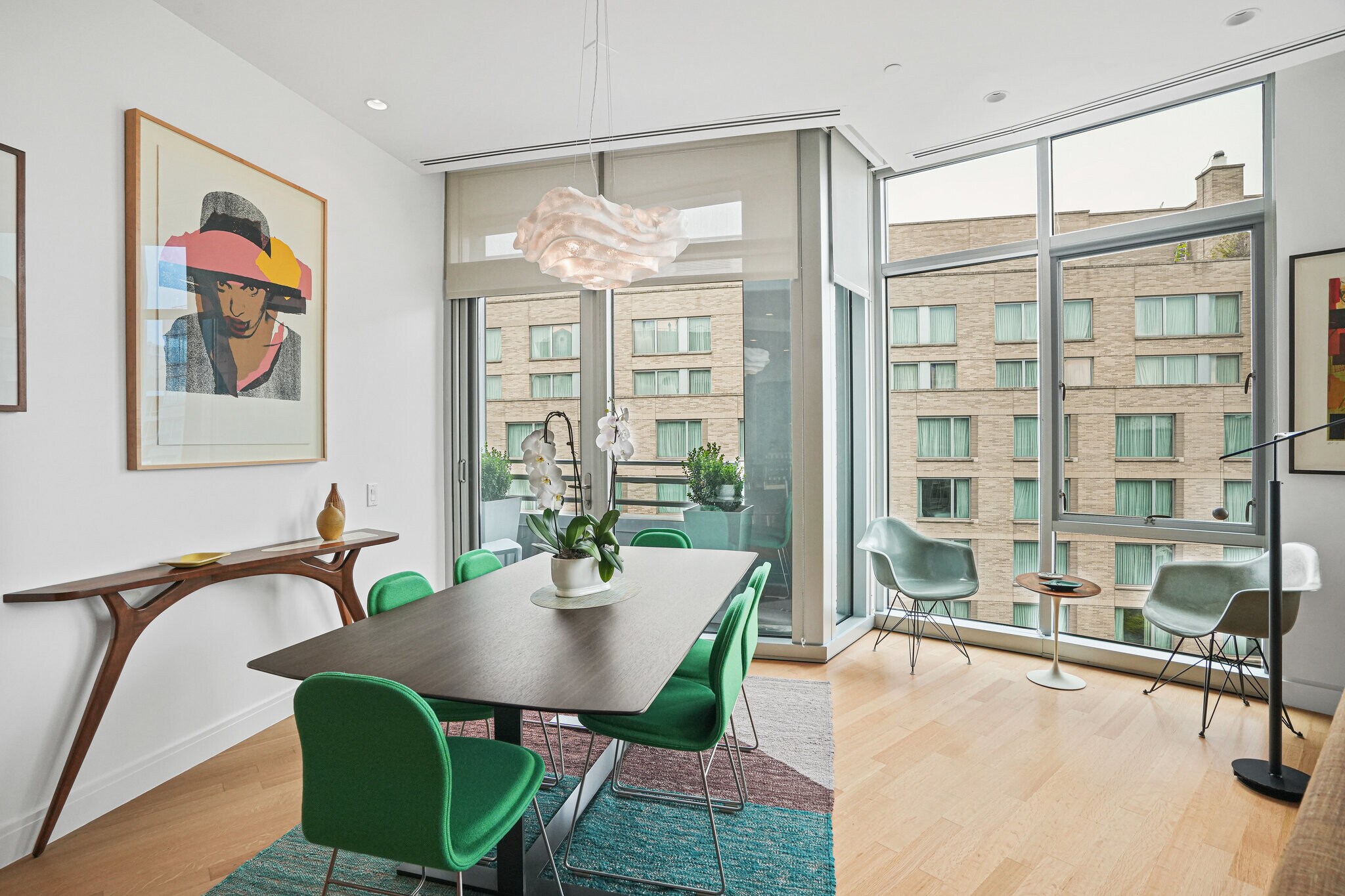 LR/DR - 1177 22nd St NW