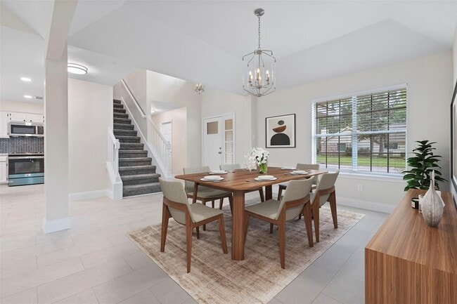 Building Photo - 49 W Southfork Pines Cir
