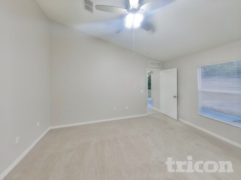 Building Photo - 4552 Gondolier Rd