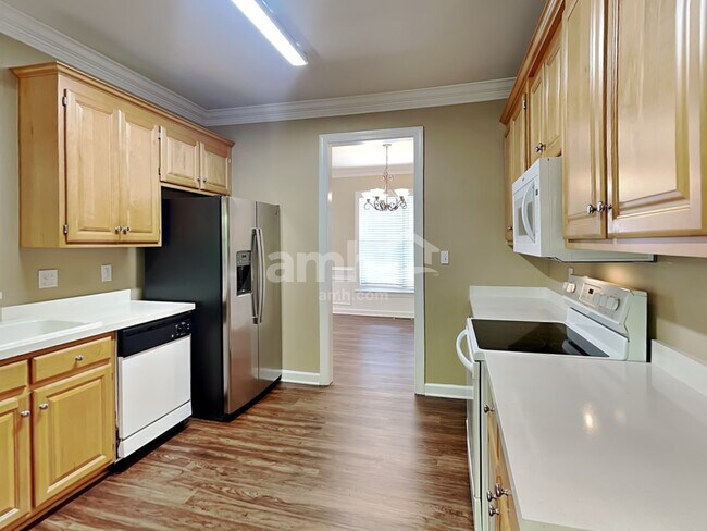 Building Photo - 2713 Twin Ash Ct