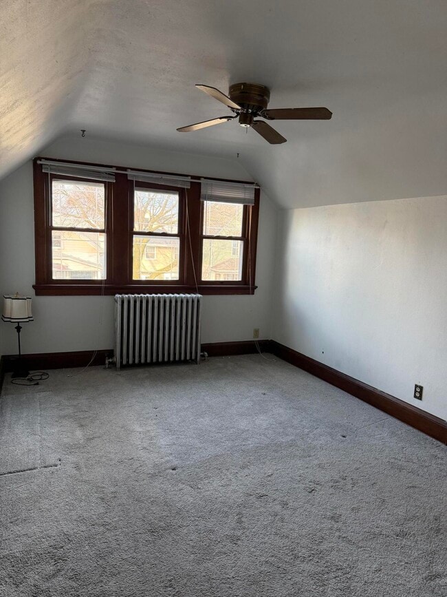 Building Photo - 3647A E Munkwitz Ave