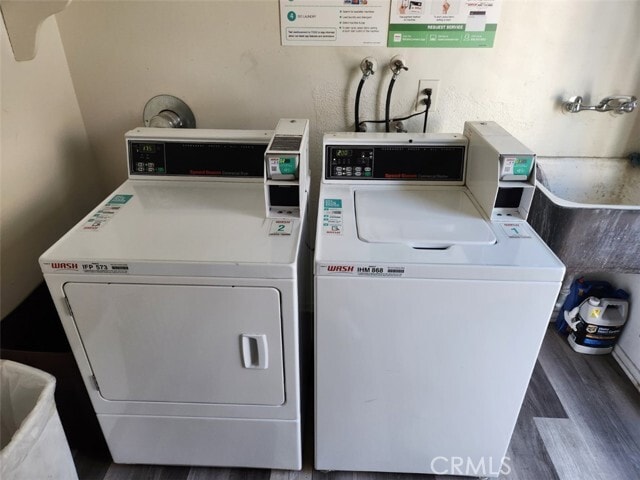 Building Photo - 401 W Wilson Ave