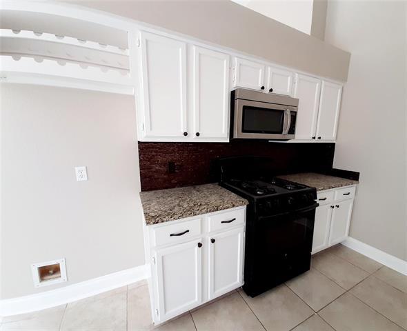 Building Photo - 8202 Weatherly Dr