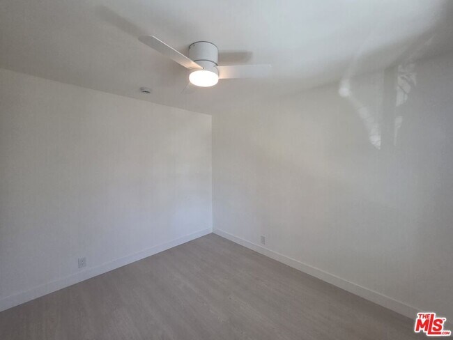 Building Photo - 1411 Innes Pl
