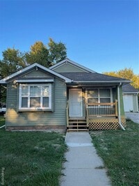 Building Photo - 4654 Dickerson Ave