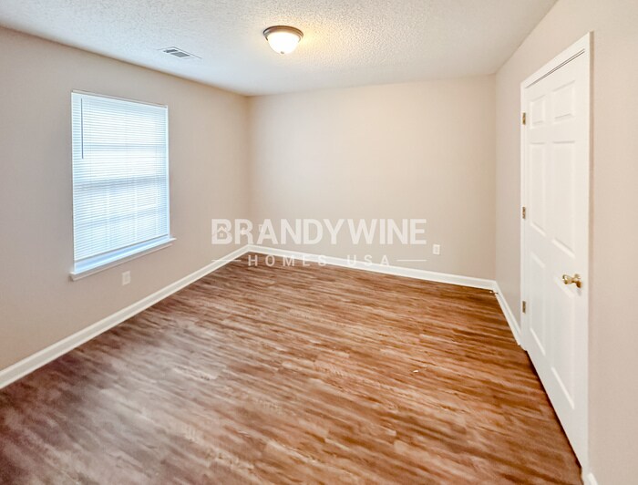 Building Photo - 4830 Buckeye Pl