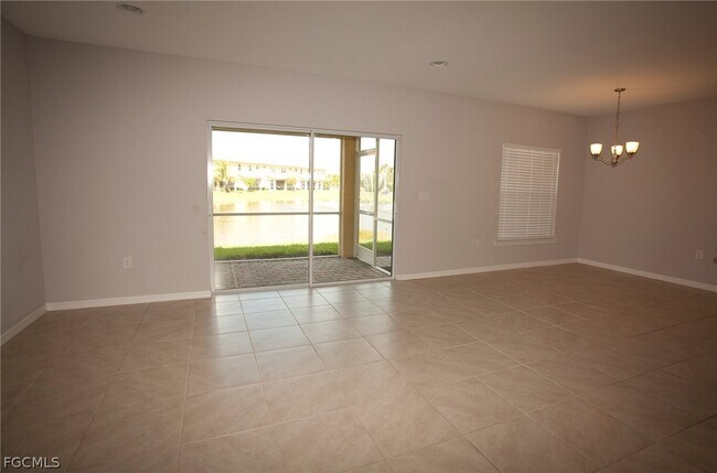 Building Photo - 3883 Tilbor Circle