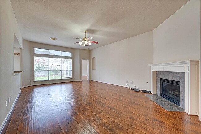 Building Photo - 3630 Winstrome Ct