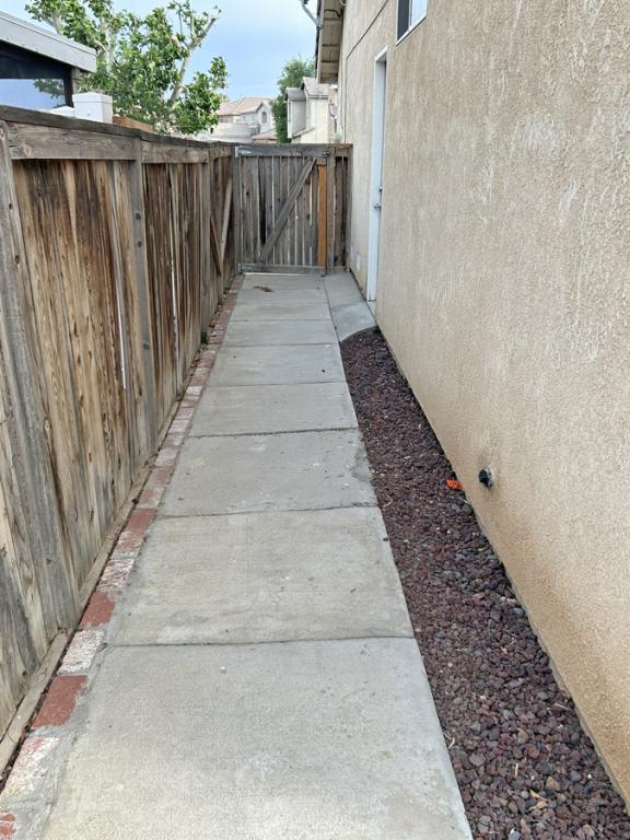 Building Photo - 13526 W Nolina Dr