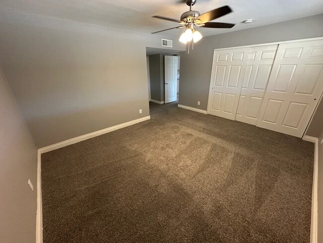 Building Photo - 1334 E Hermosa Dr