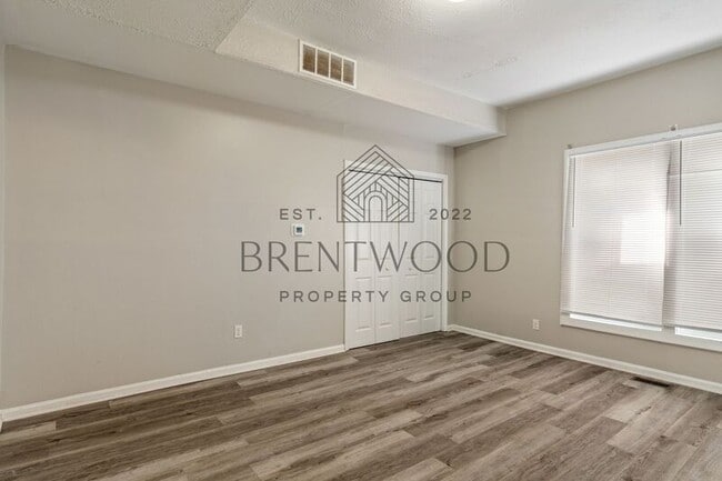 Building Photo - 147 E 30th St