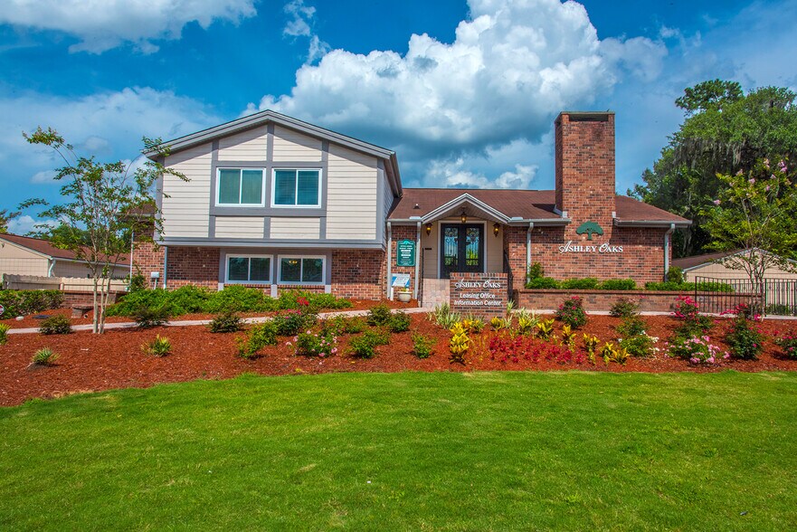 Ashley Oaks 78 Ashley Hall Plantation Rd Charleston SC 29407