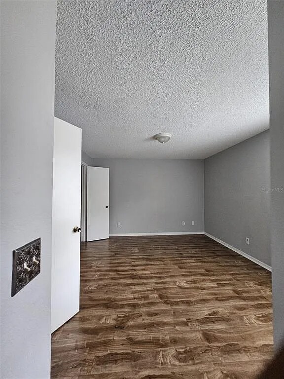 Building Photo - 4630 Commander Dr