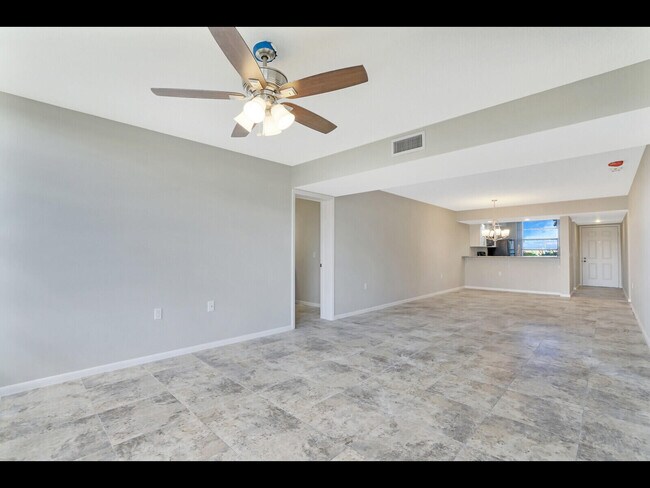 Building Photo - 3636 Whitehall Dr