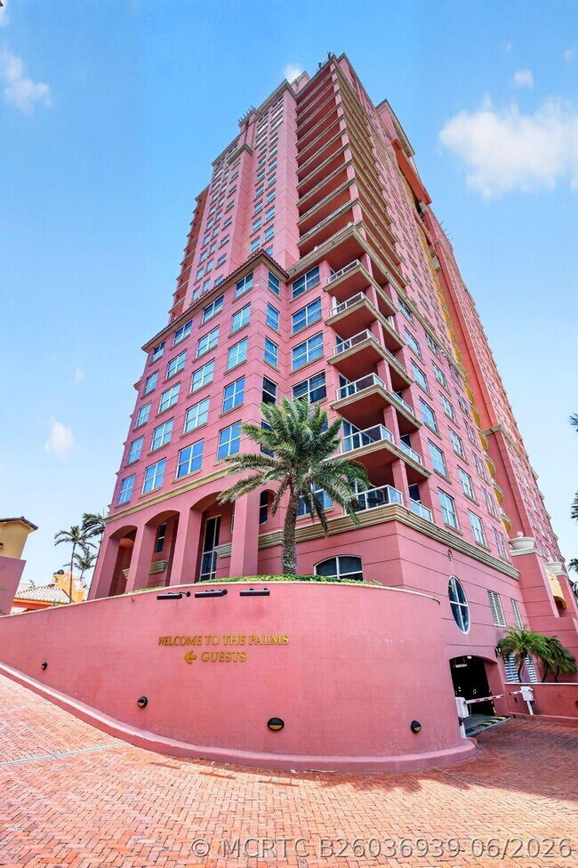 Building Photo - 2100 N Ocean Blvd