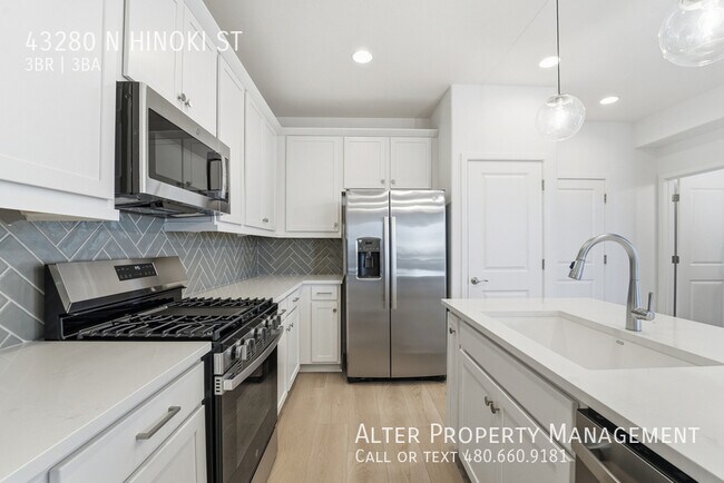 Building Photo - 43280 N Hinoki St