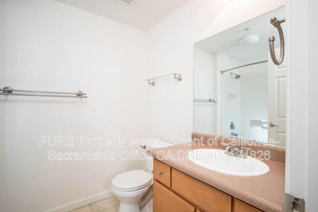 Building Photo - 10001 Woodcreek Oaks Blvd