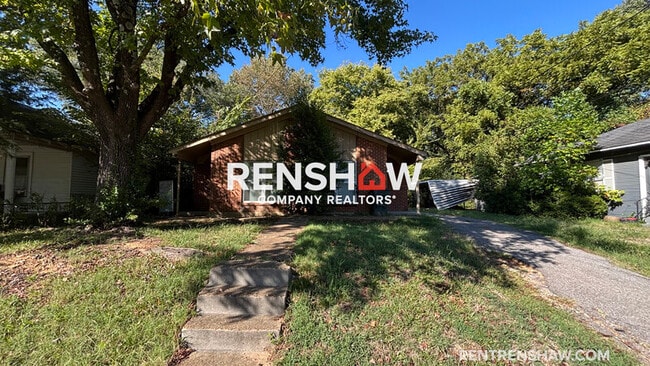 Building Photo - 3228 Lyndale Ave