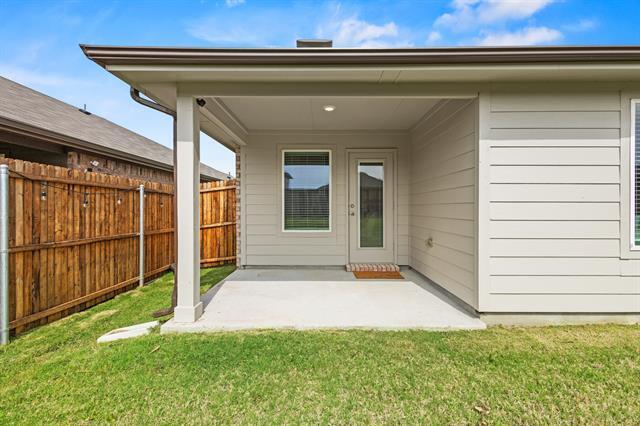 Building Photo - 4013 Pinebluff Ln