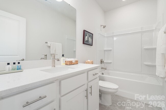 Building Photo - 408 Catawba Ave