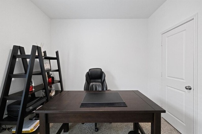 Building Photo - 7116 Spirit Hill Rd