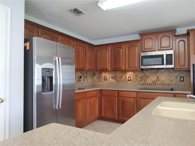 Building Photo - 3055 Anquilla Ave