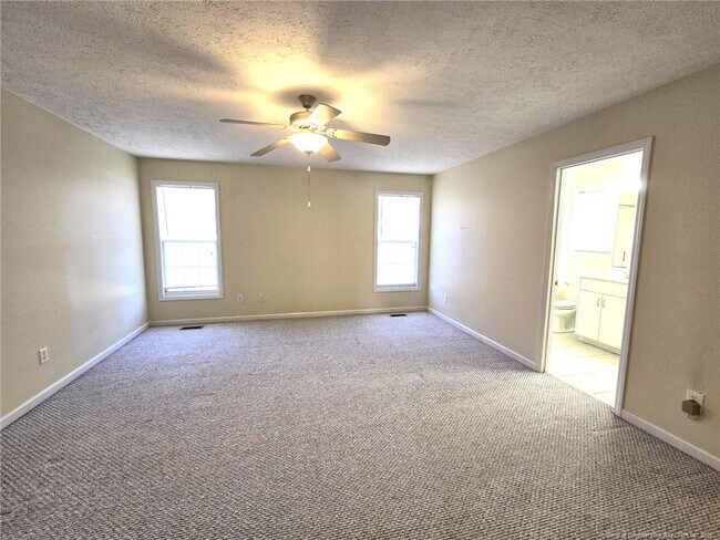 Building Photo - 359 Arlington Dr