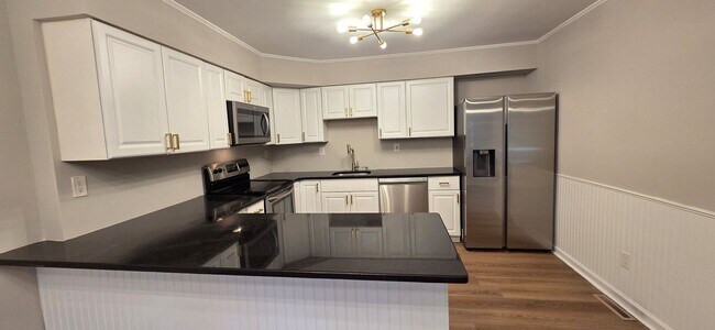 Building Photo - 620 Jaeger Ct