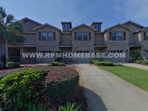 Building Photo - Charming Rental Townhome in Reserve Pointe...