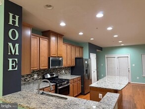 Building Photo - 22321 Honey Hill Ln