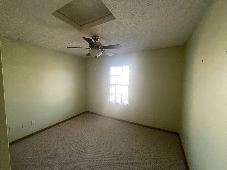 Building Photo - 8311 Carano Way