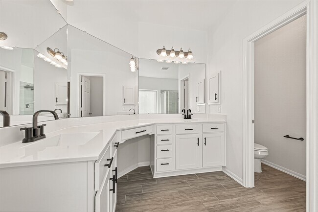 Building Photo - 18507 Sleeping Bear Wy