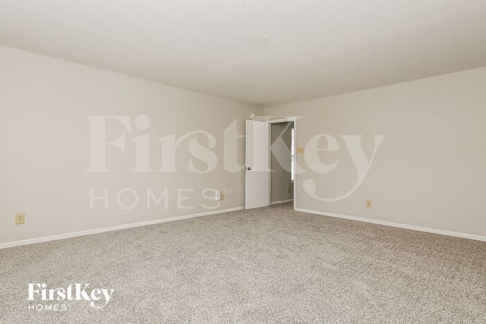 Building Photo - 11304 Arches Dr