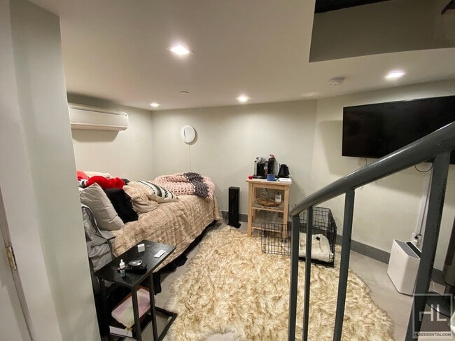 Building Photo - ST JOHNS PLACE