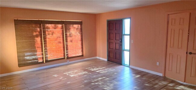 Building Photo - 1308 Winwood St