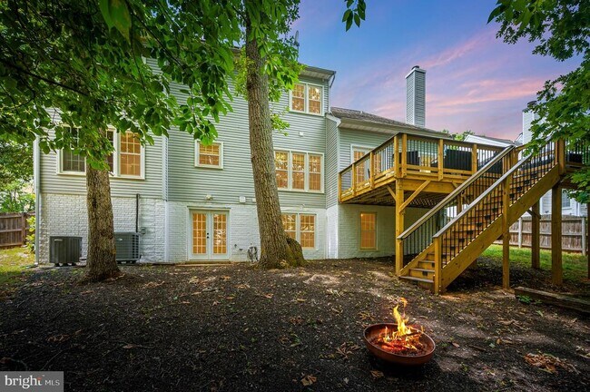 Building Photo - 15385 Windsong Ln