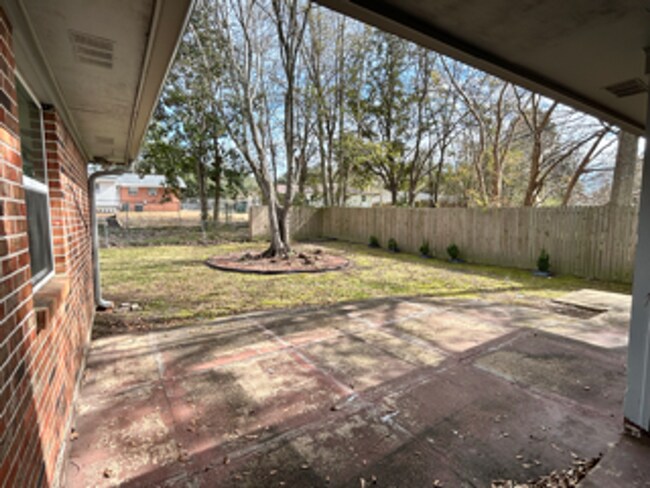 Building Photo - Gulfport rental