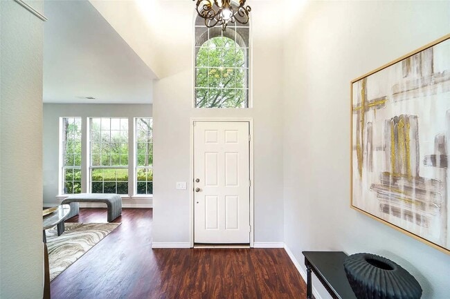 Building Photo - 2813 Ariel Cv