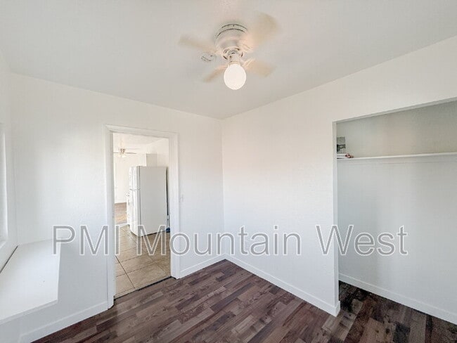 Building Photo - 9068 Main St