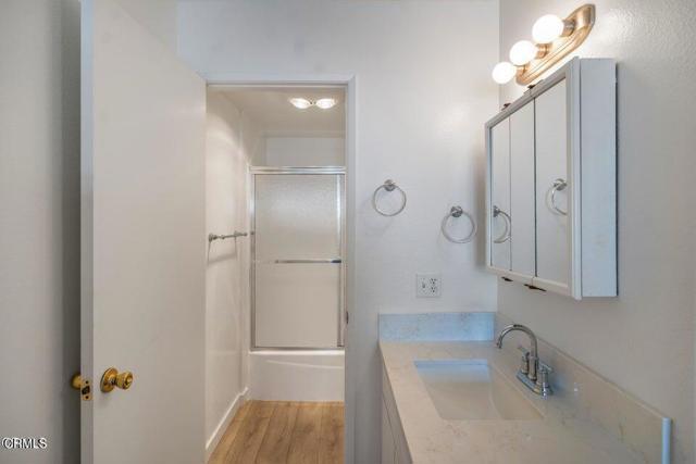 Building Photo - 233 S Ventura Rd