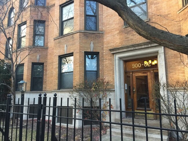 Primary Photo - 902 W Grace St